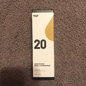 Sensitive skin face toner